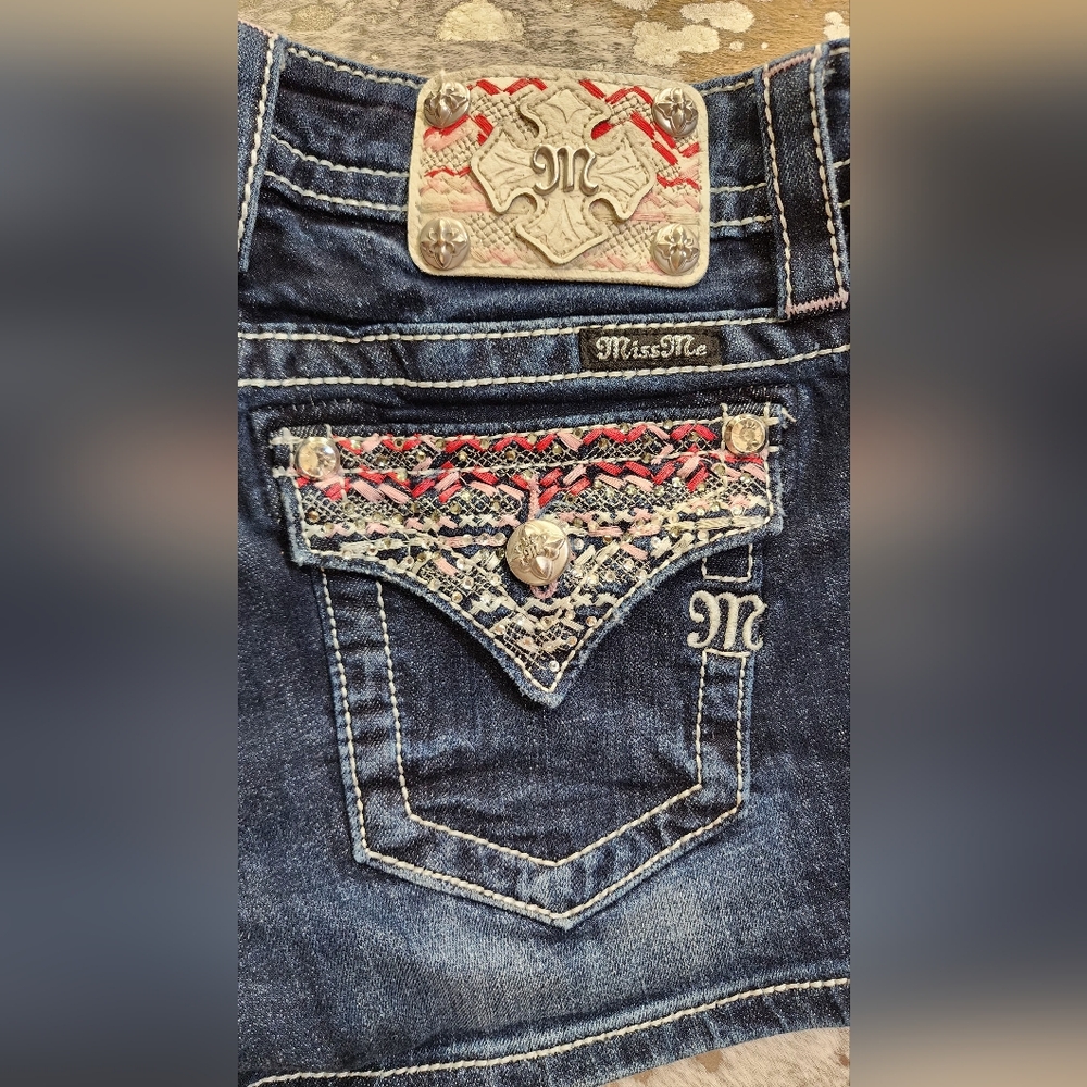 Miss Me Dark Blue Jean Shorts with Embroidered Pockets - Picture 3 of 6